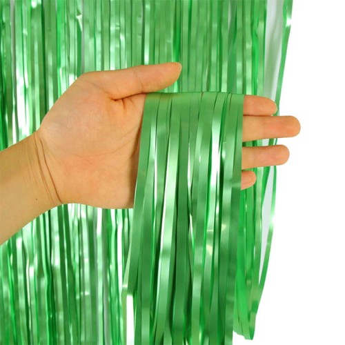 KURTYNA ZIELONY DESZCZ