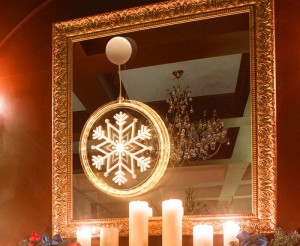 DEKORACJA BOŻE NARODZENIE WITRAŻ 3D ŚNIEŻYNKA LED 16CM