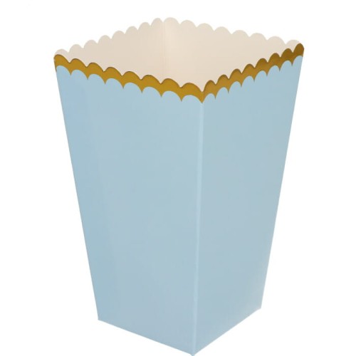 niebieskie pudełko na popcorn