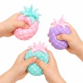 GNIOTEK ANTYSTRESOWY ANANAS Z OREBEZZ 6 CM PASTELOWY 1 SZT