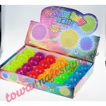 PIŁKA Z KOLCAMI I PISZCZAŁKĄ ŚWIECI 24SZT